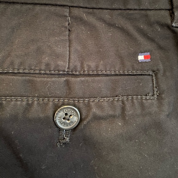 Tommy Hilfiger Black Shorts - Picture 7 of 7